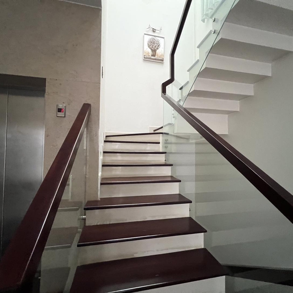 Biệt thự Him Lam Quận 7, Diện tích: 10m x 20m