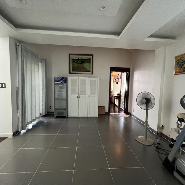 Biệt thự Him Lam Quận 7, Diện tích: 10m x 20m