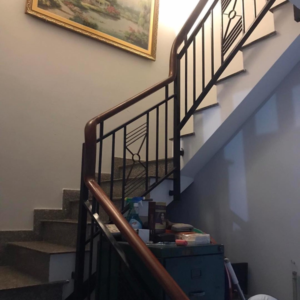 Nhà 2 tầng hẻm 701 Trần Xuân Soạn 3,8m x 16,78m