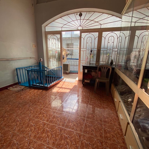 Kèo thơm ! Nhà 3T hẻm 98 Bùi Văn Ba, 4m x 15m 