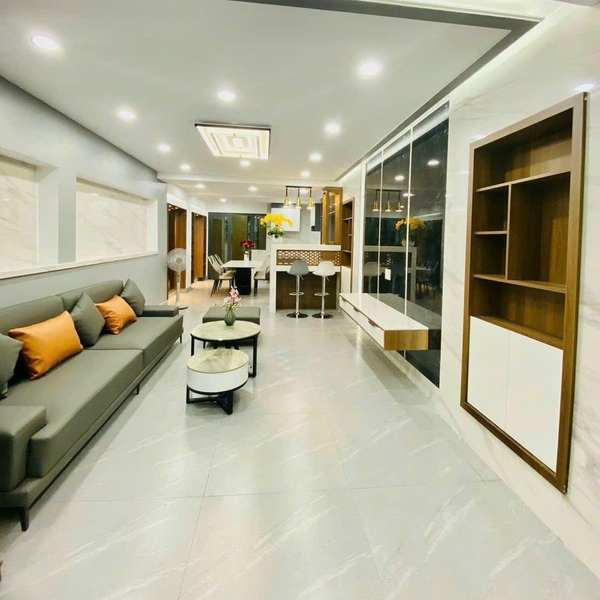 Nhà 5 tầng hẻm 749 Huỳnh Tấn Phát 4m x 16m,  thông sang hẻm 88 Nguyễn Văn Quỳ