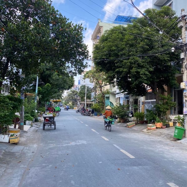 Nhà 4 tầng đường số 23 Tân Quy 3,5m x 12m