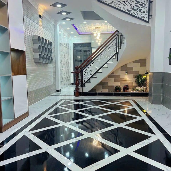 Nhà 3 tầng hẻm xe hơi 502 Huỳnh Tấn Phát, Phường Bình Thuận 