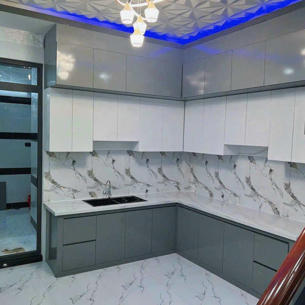 Nhà 3 tầng hẻm xe hơi 502 Huỳnh Tấn Phát, Phường Bình Thuận 