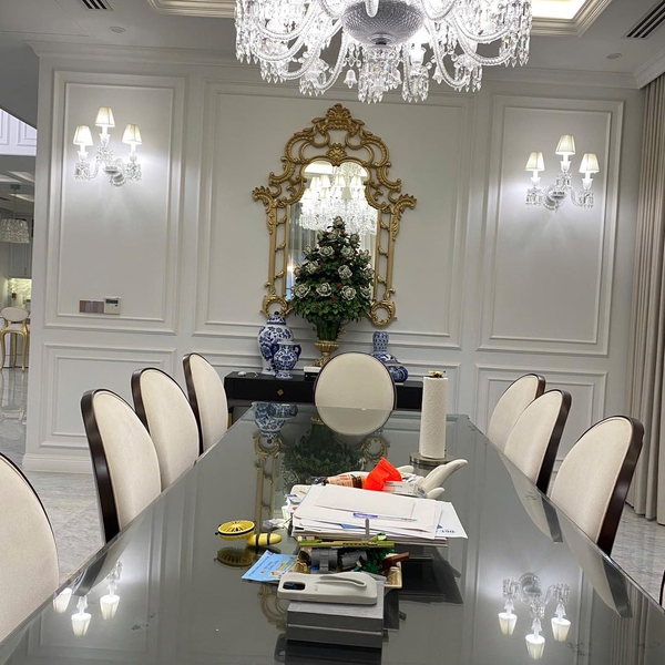 Bán biệt thự Vinhomes Tân Cảng căn góc, P 22, Quận Bình Thạnh 