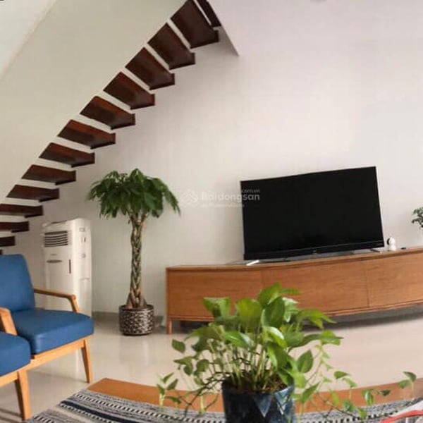 Nhà 5 tầng khu Kim Sơn - Phường Tân Phong 5m x 20m