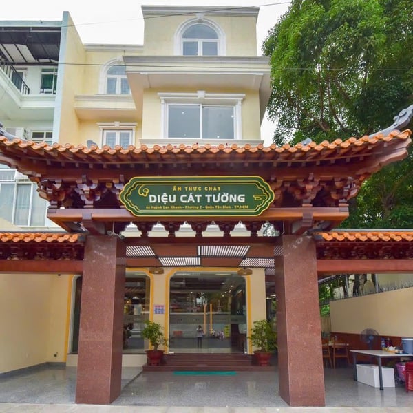 Bán nhà 46 Huỳnh Lan Khanh, P. Tân Sơn Hoà, Quận Tân Bình