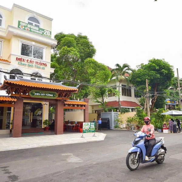 Bán nhà 46 Huỳnh Lan Khanh, P. Tân Sơn Hoà, Quận Tân Bình