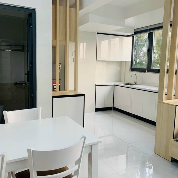 Tòa nhà khai thác dòng tiền Tân Quy Đông 12m x 15m 