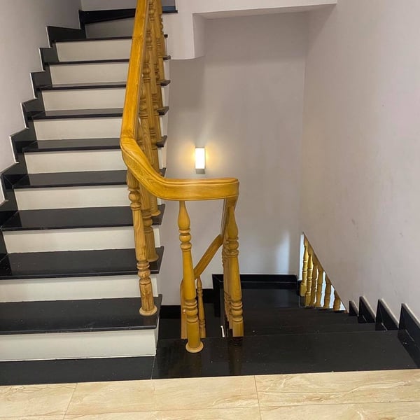 Nhà 4T hẻm huỳnh Tấn Phát, tân thuận tây, 4.84m x12m nở hậu 7.73m