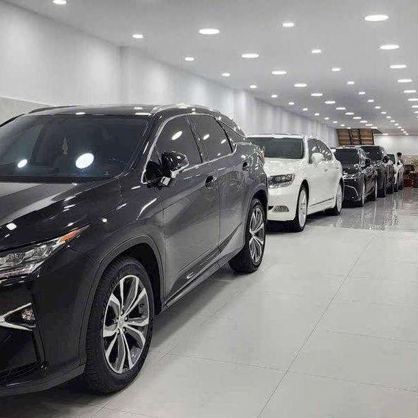 Nhà mặt tiền đường Lâm Văn Bền Quận 7 đoạn sung sầm uất