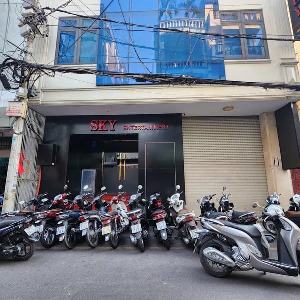 Bán  tòa nhà 165/76-78 Nguyễn Thái Bình, P. Bến Thành, Quận 1