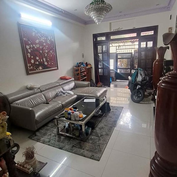 Nhà 3 tầng hẻm 487 Huỳnh Tấn Phát - gần VinCom Quận 7