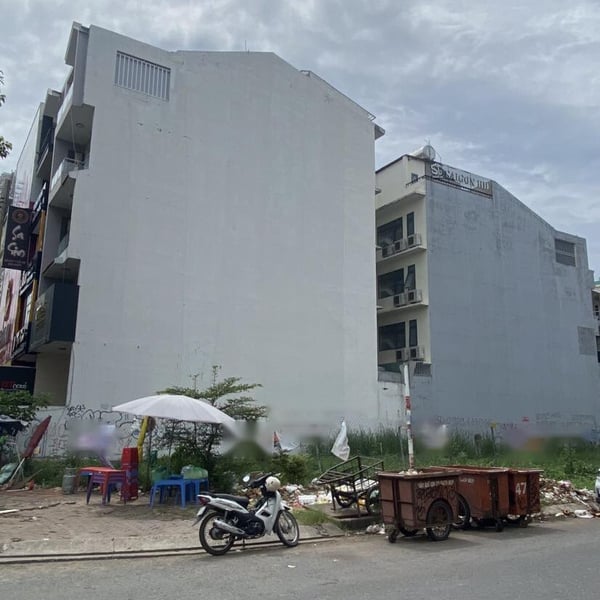 Đất Lô Góc Đường Nguyễn Thị Thập - Him Lam 12,5m x 20m