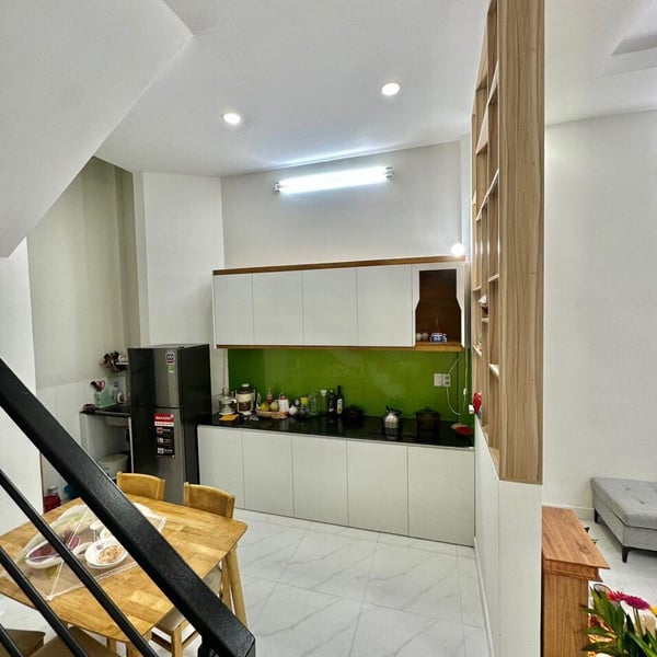 Nhà 4 tầng hẻm 271 Lê Văn Lương, Tân Quy Quận 7