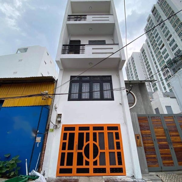 Tòa nhà hẻm xe hơi 793 Trần Xuân Soạn, 4m x 29m