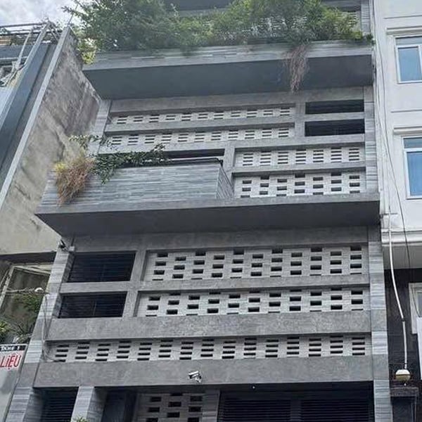 Bán nhà 10 Lê Văn Huân, P. Tân Bình, Quận Tân Bình