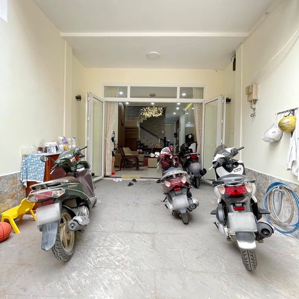 Nhà 4 tầng KDC Kiều Đàm 793 Trần Xuân Soạn 4,5m x 19m