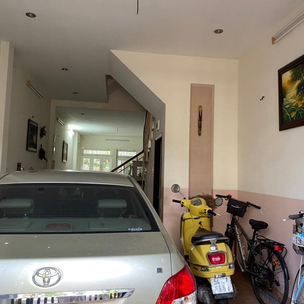 Nhà 4 tầng đường số 40 Tân Quy Đông 4m x 19m