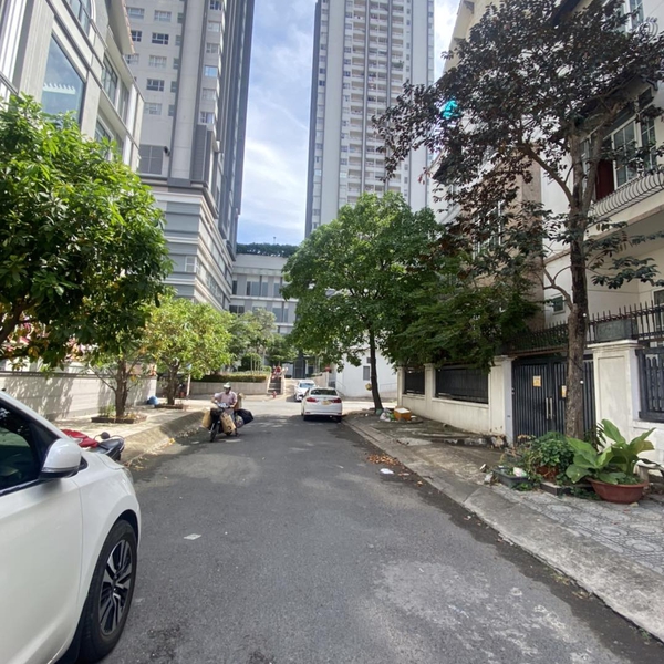 Biệt Thự Him Lam Tân Hưng 10m x 20m