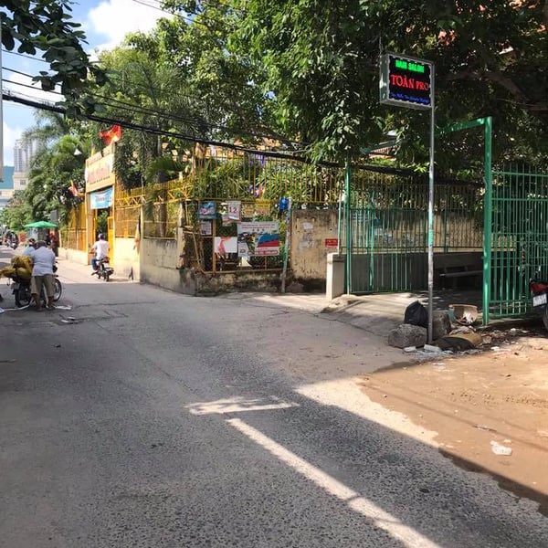 Bán nhà mặt tiền 793 Trần Xuân Soạn, 5m x 23.5m chỉ 11.5 tỷ