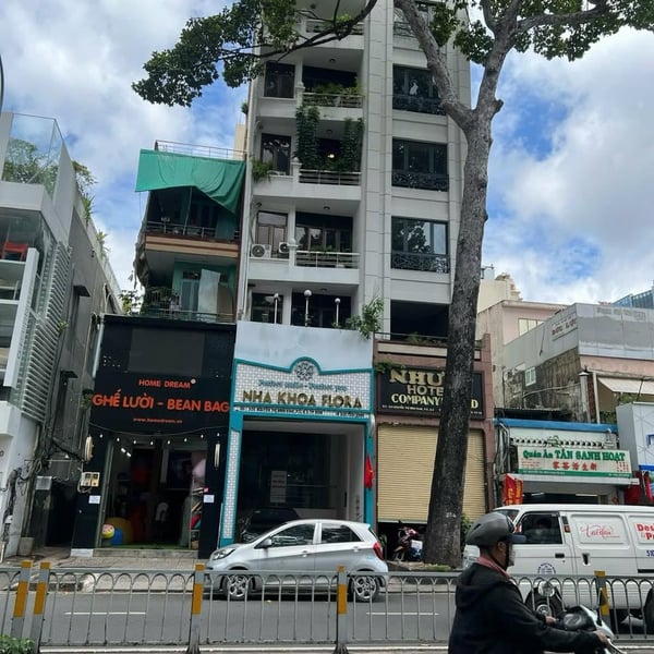 Bán toà nhà 326 Nguyễn Thị Minh Khai, P. Bàn Cờ, Quận 3