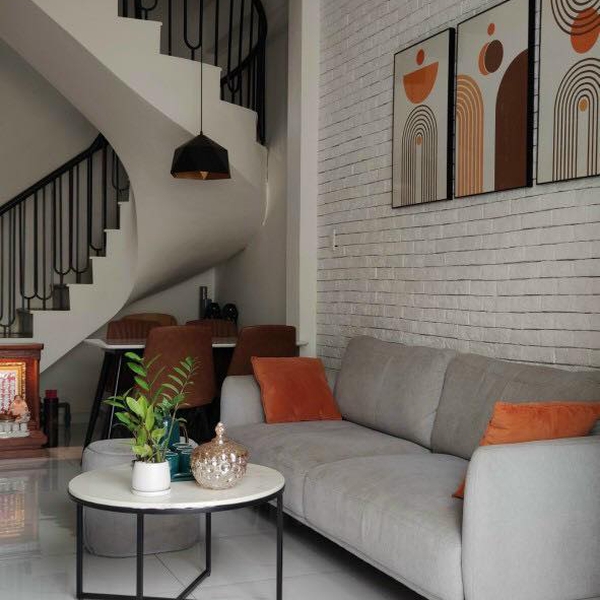 Nhà 2 tầng hẻm xe hơi 502 Huỳnh Tấn Phát 3,4m x 10,4m