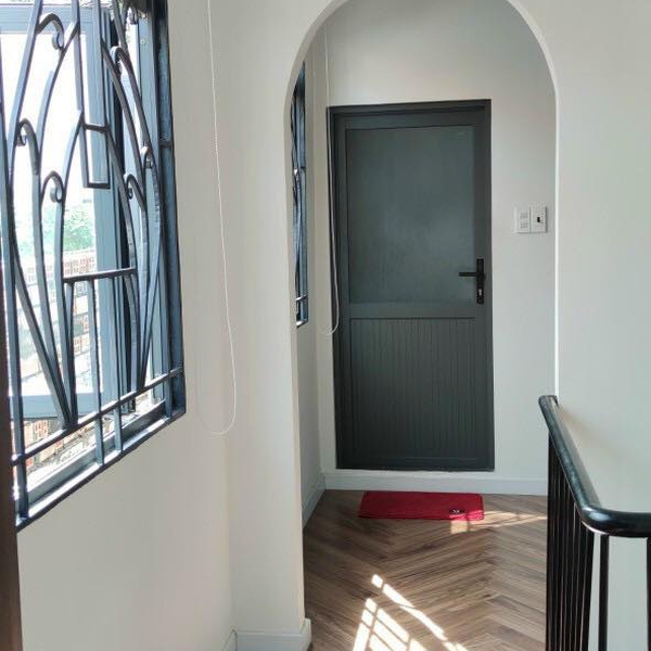 Nhà 2 tầng hẻm xe hơi 502 Huỳnh Tấn Phát 3,4m x 10,4m