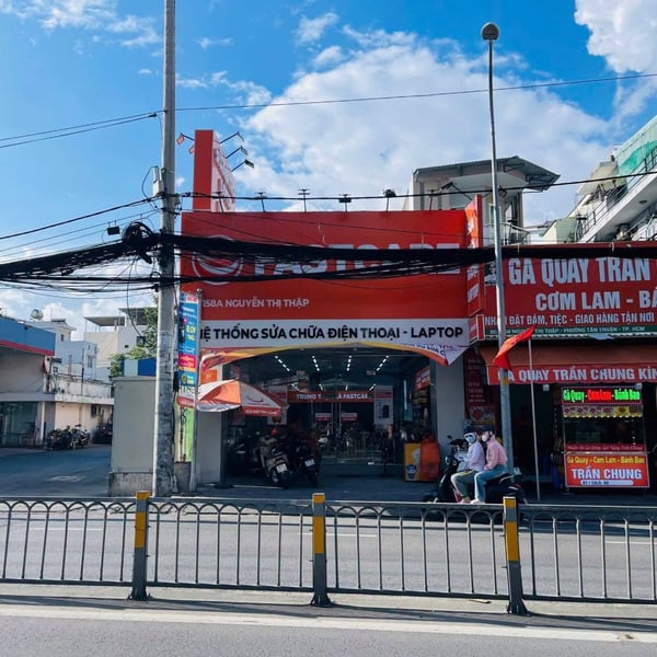 Bán nhà mặt tiền 158A Nguyễn Thị Thập, P. Tân Thuận, Quận 7