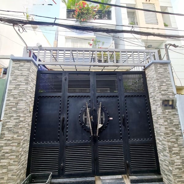 Nhà 3T hẻm 1/ đường 15 tân thuận tây , 3,9m x 21m nở hậu 4,2m