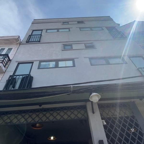 Tòa nhà tháp trọ hẻm Tân Mỹ,  7m x 15m Roi dòng tiền 6,5%