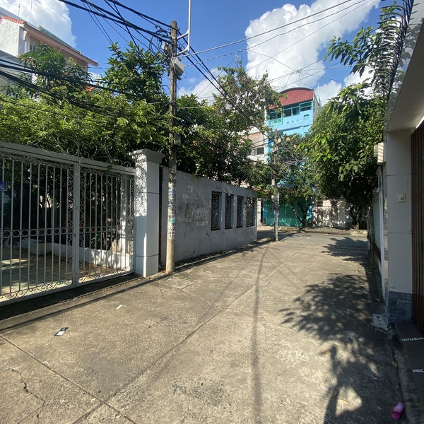 Bán đất đường 61 Tân Kiểng 8m x 22m