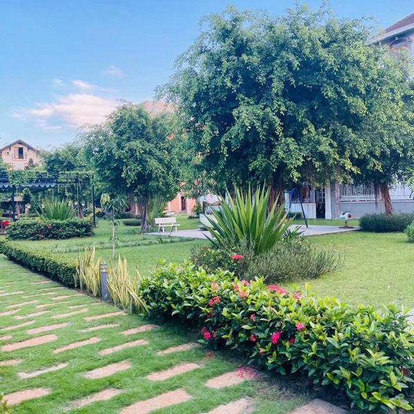 Bán đất Thảo Điền đường Nguyễn Văn Hưởng Quận 2 View sông Sài Gòn, làm được bến du thuyền