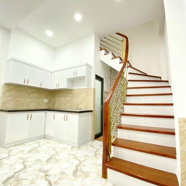 Nhà 2T hẻm 62 lâm văn bền ,tân kiểng , 4m x 9m