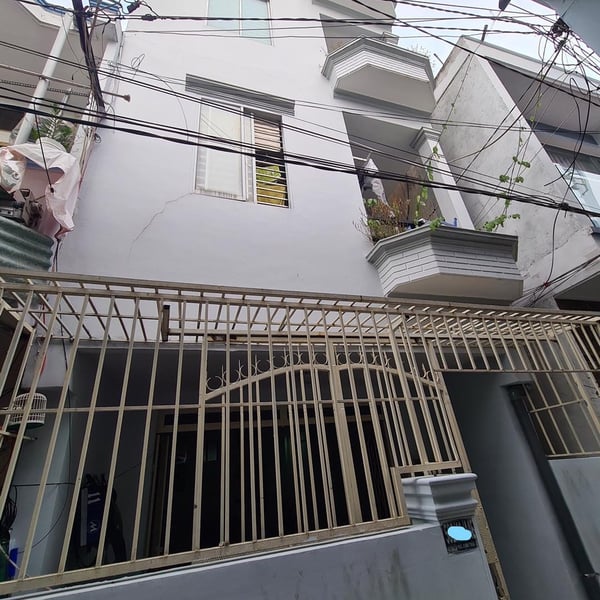 Nhà 3 tầng hẻm 502 huỳnh tấn phát 4m x 13,32m