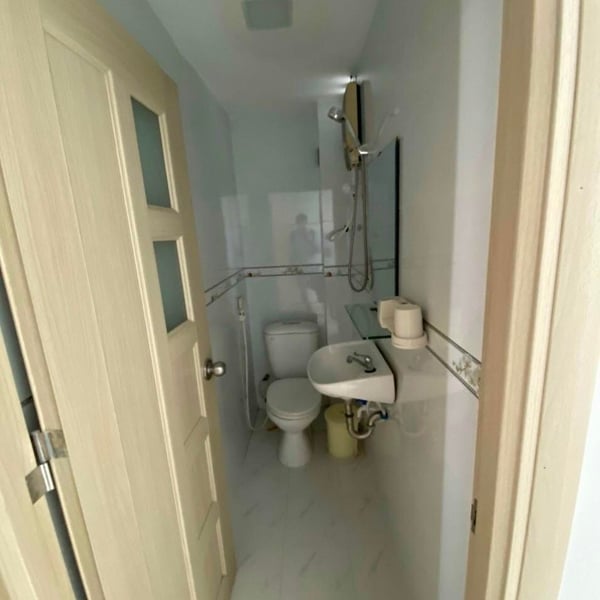 Nhà 2 Tầng hẻm xe hơi Kiều Đàm , 3.2m x 14.1m