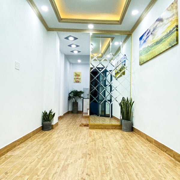 Nhà mặt tiền hẻm 941 Trần Xuân Soạn  2,7m x 8m