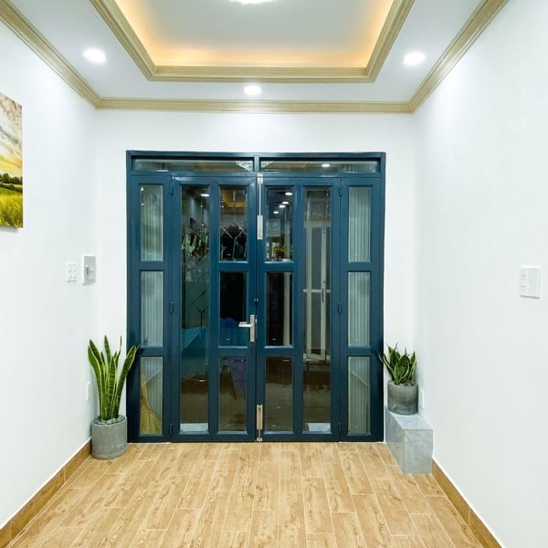 Nhà mặt tiền hẻm 941 Trần Xuân Soạn  2,7m x 8m