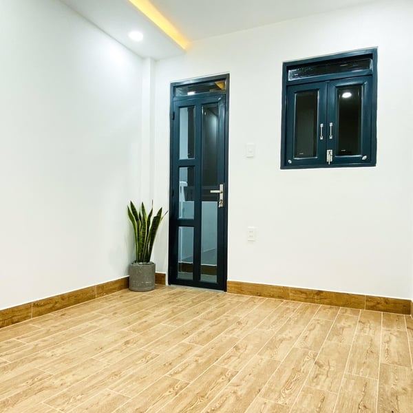 Nhà mặt tiền hẻm 941 Trần Xuân Soạn  2,7m x 8m