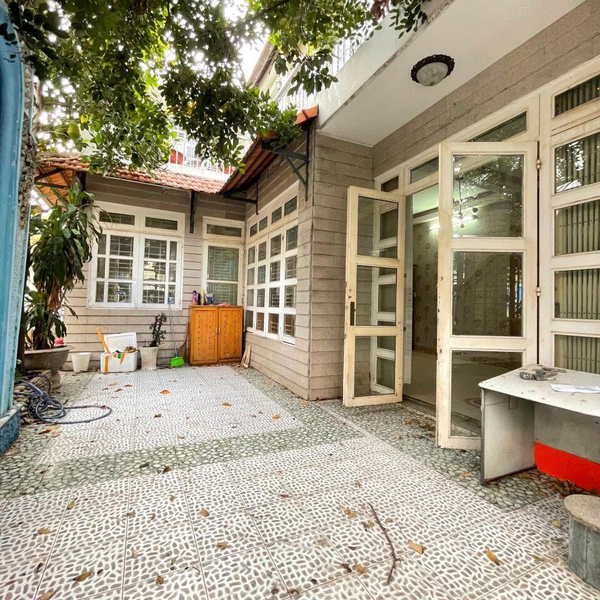 Nhà góc 2 mặt tiền đường số 3, P. Tân Kiểng , 7m x 17m