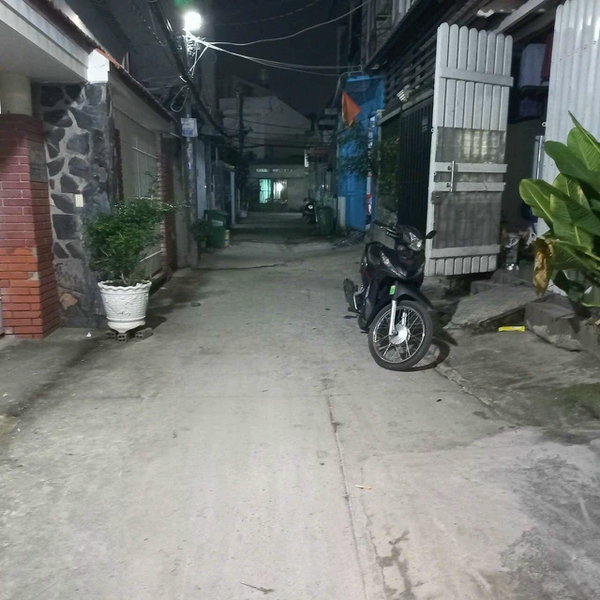 Nhà hẻm xe hơi Huỳnh Tấn Phát - Liền kề Phú Mỹ Hưng chỉ 4 tỷ