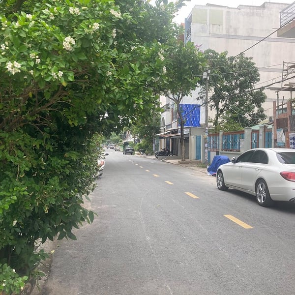 Nhà 3 tầng đường số Tân Quy 3,9m x 21m