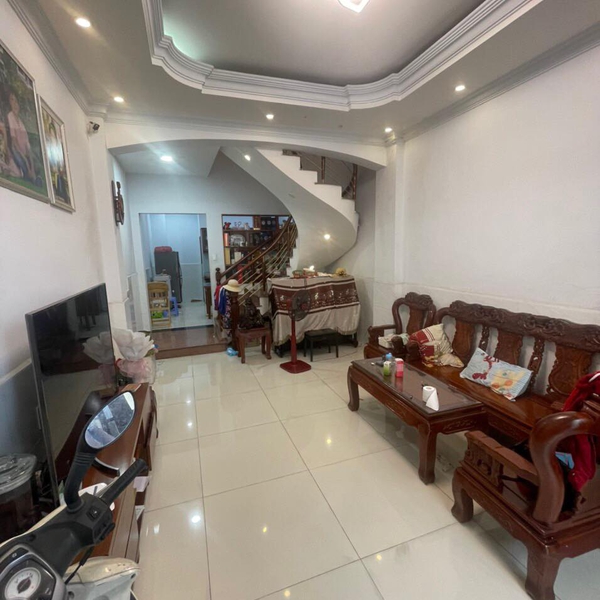 Nhà 3T hẻm xe hơi 502 Huỳnh Tấn Phát 4m x 15m