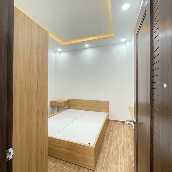 Nhà 2T hẻm Mai Văn Vĩnh, Tân Quy, 3,1m x 10,5m