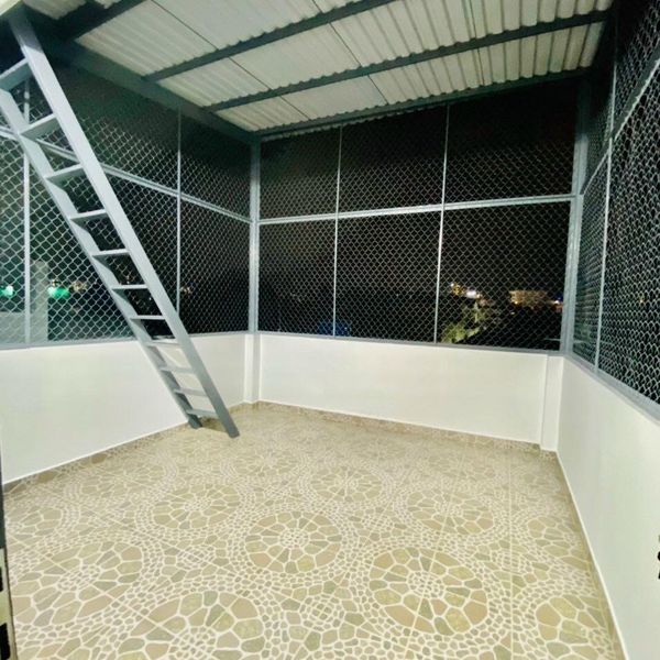 Nhà 4 tầng hẻm 391 Huỳnh Tấn Phát 4m x 13m