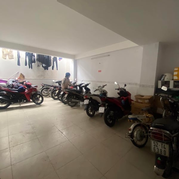 Nhà 5 tầng đường số 8 Tân Quy 4,5m x 20m