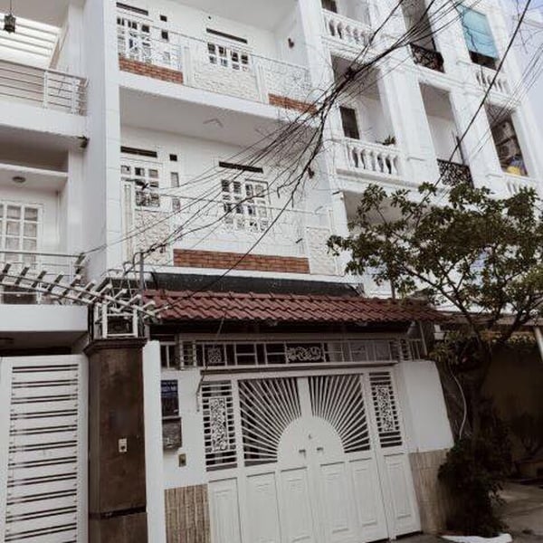 Nhà 4T hẻm xh trần trọng cung , 4.5m x 15m