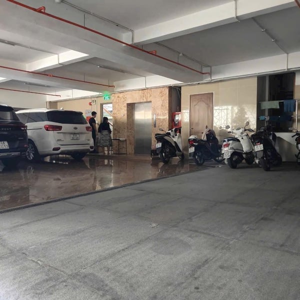 Bán tòa nhà 57 - 59 Nguyễn Văn Kỉnh, Thạnh Mỹ Lợi, Quận 2