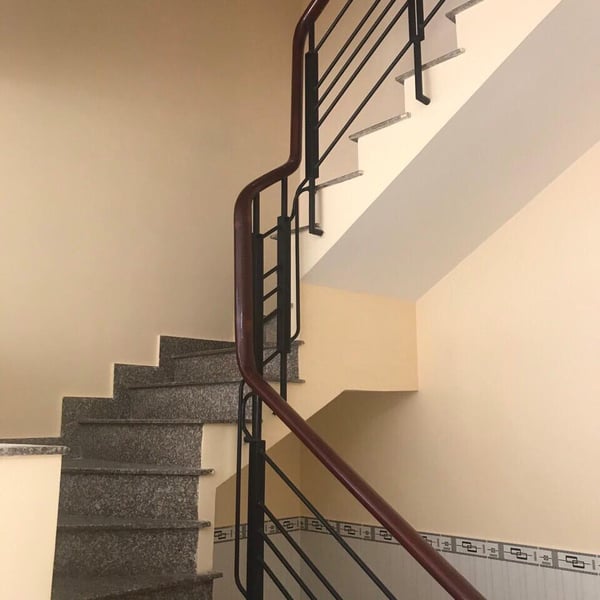 nhà 3T mt đường 47 , bình thuận 3.5m x 18.5m 