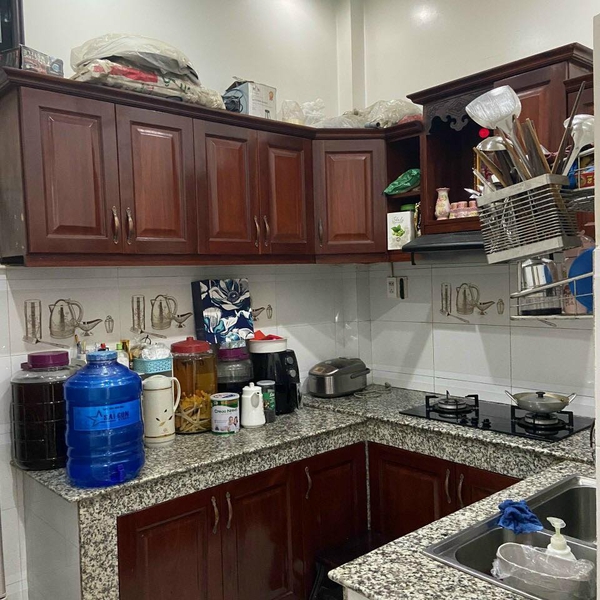 Nhà 4 tầng hẻm 128 Huỳnh Tấn Phát 3,3m x 9,5m 